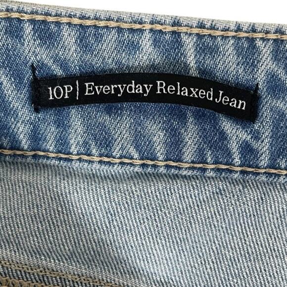 Talbots Everyday Relaxed Jean Cuffed Selene Wash Size 10 Petite Classic Casual - Picture 12 of 14